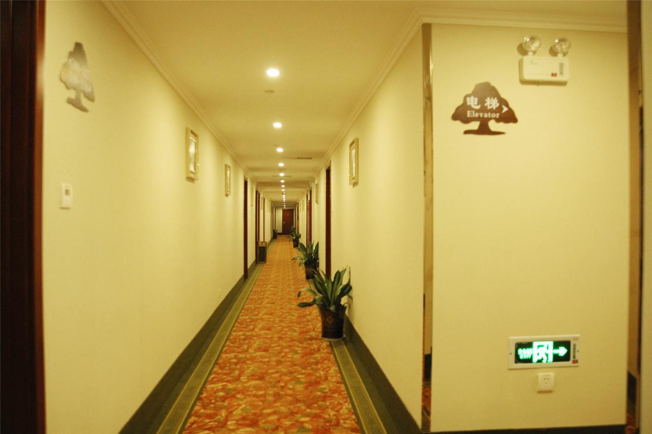 Greentree Inn Jiangsu Zhenjiang Jiangsu Science And Technology University Youth Square Express Hotel Chang-čou Exteriér fotografie