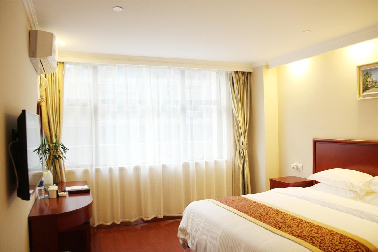 Greentree Inn Jiangsu Zhenjiang Jiangsu Science And Technology University Youth Square Express Hotel Chang-čou Exteriér fotografie